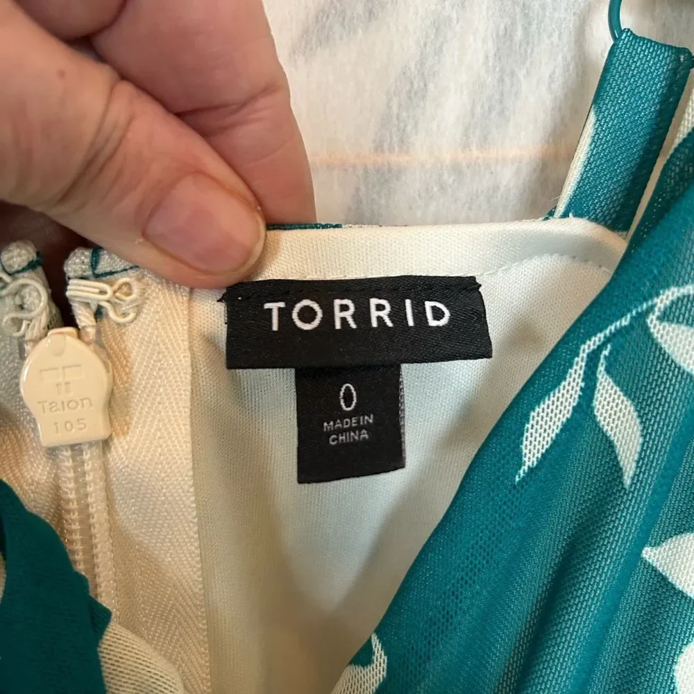 TORRID Teal White Floral Tiered Midi Mesh Ruffle Surplice Dress 12